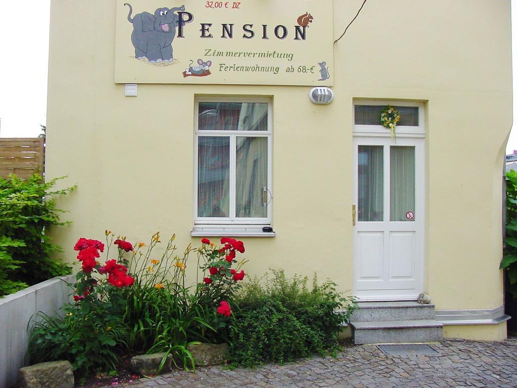 Pension Pieschen Dresden Exterior foto